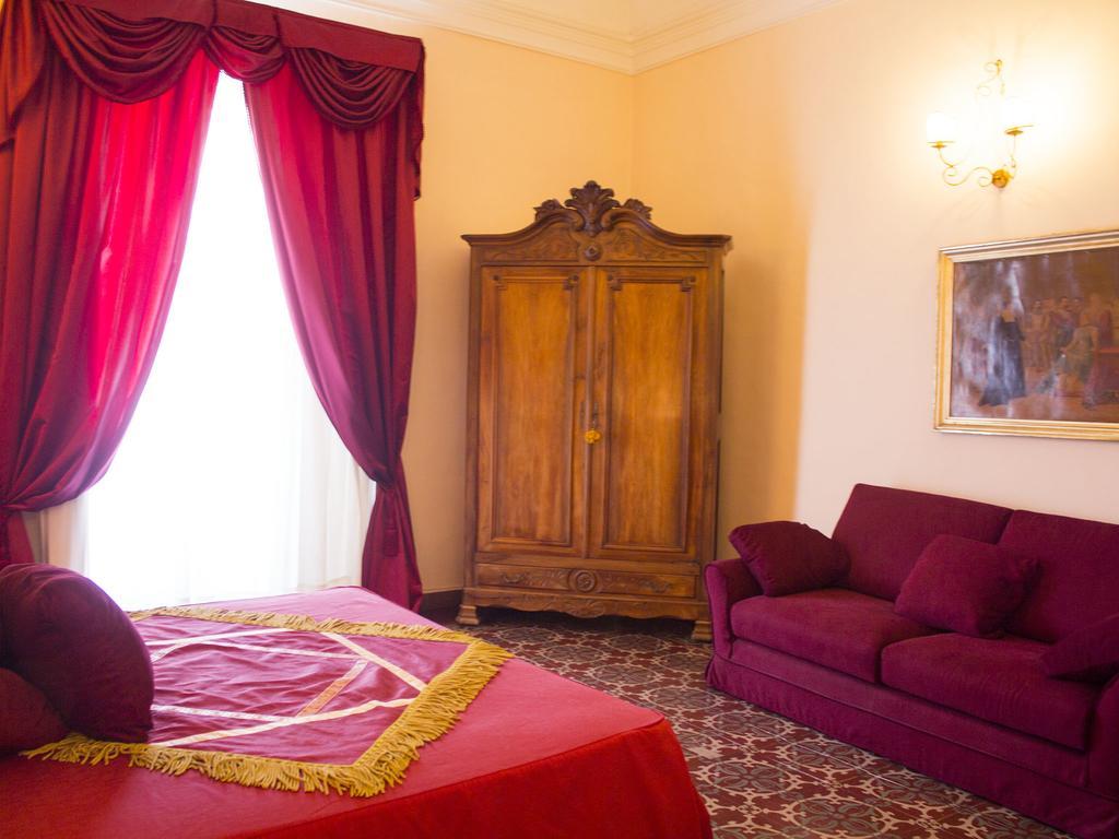 Principe Di Francalanza Bed & Breakfast Катания Екстериор снимка